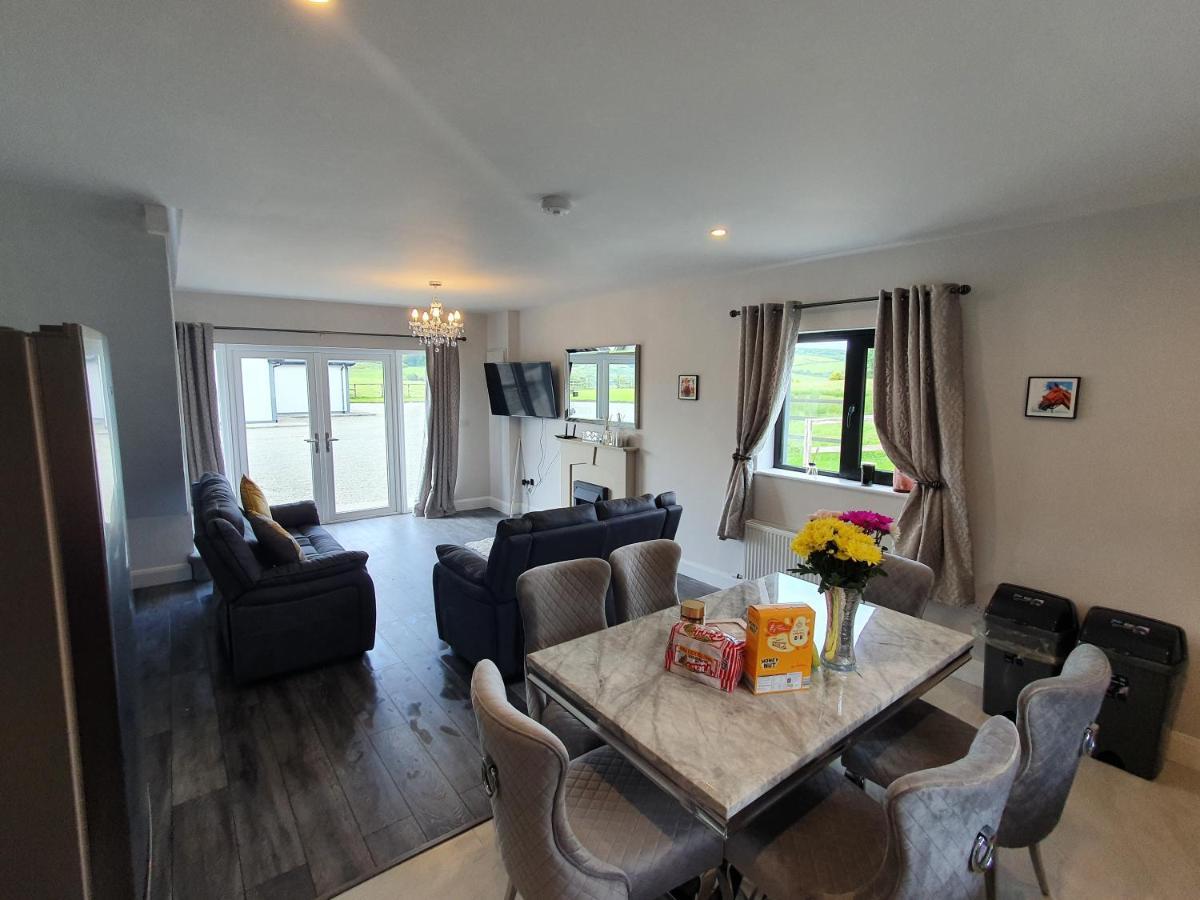N0 2 Greystones Clock Tower Lodge Leap Esterno foto